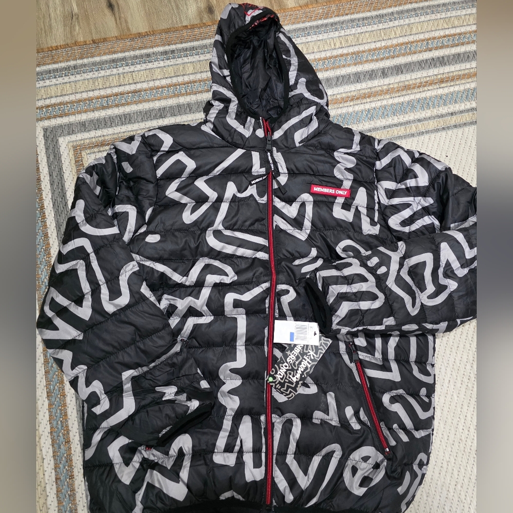 NWT REVERSIBLE  Members Only + Keith Haring Collab Puffer Jacket